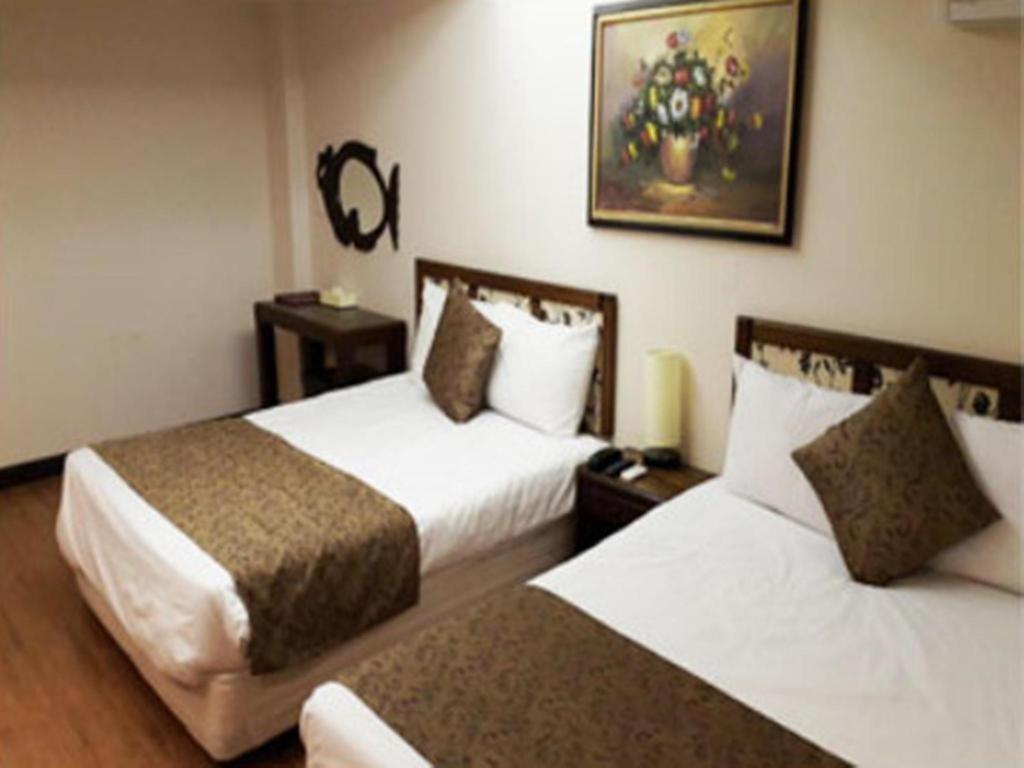 Holiday Saipan Hotel Экстерьер фото