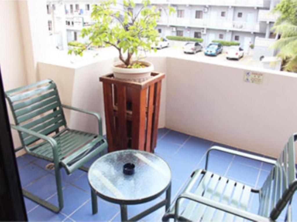 Holiday Saipan Hotel Экстерьер фото