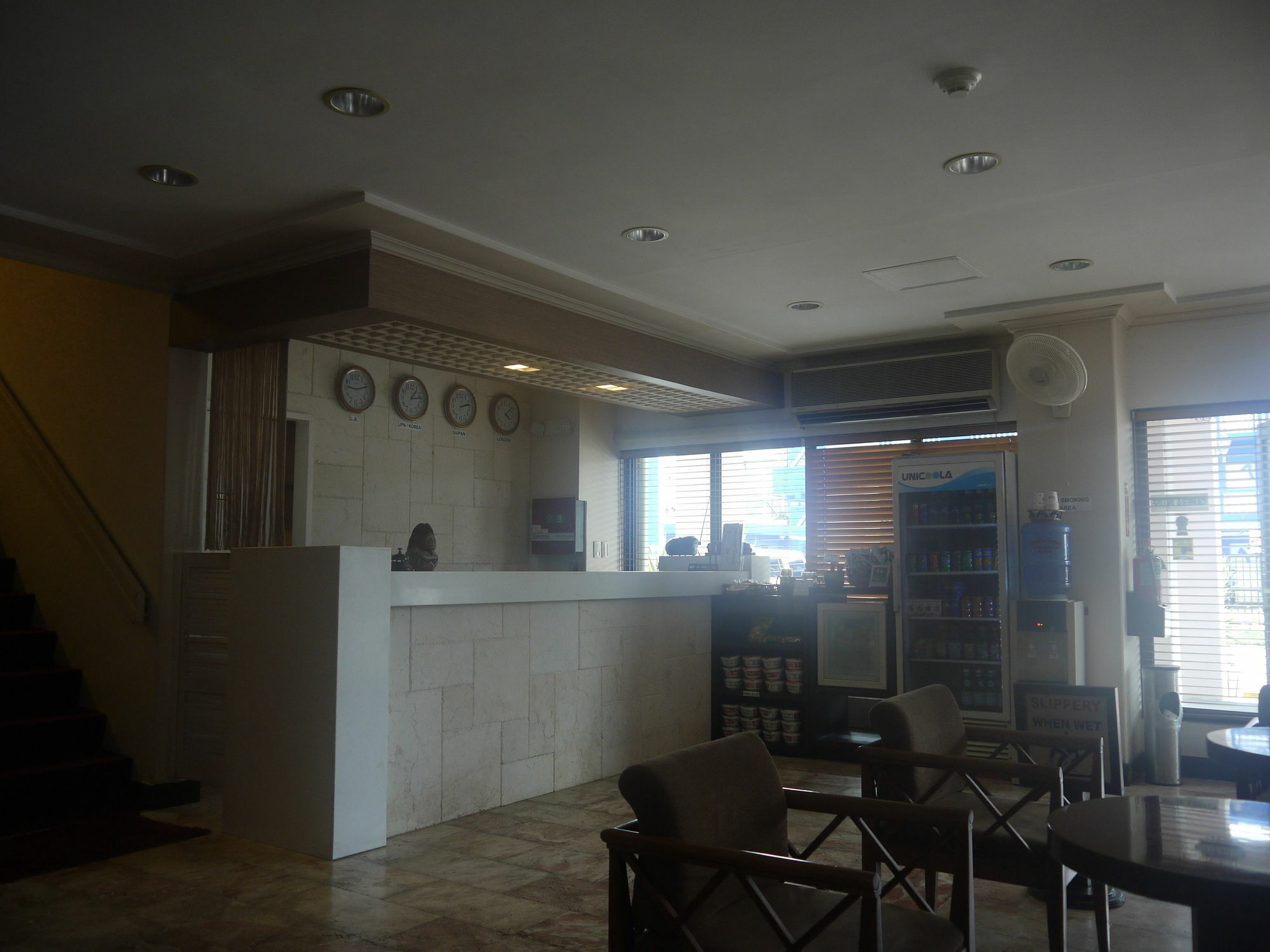Holiday Saipan Hotel Экстерьер фото